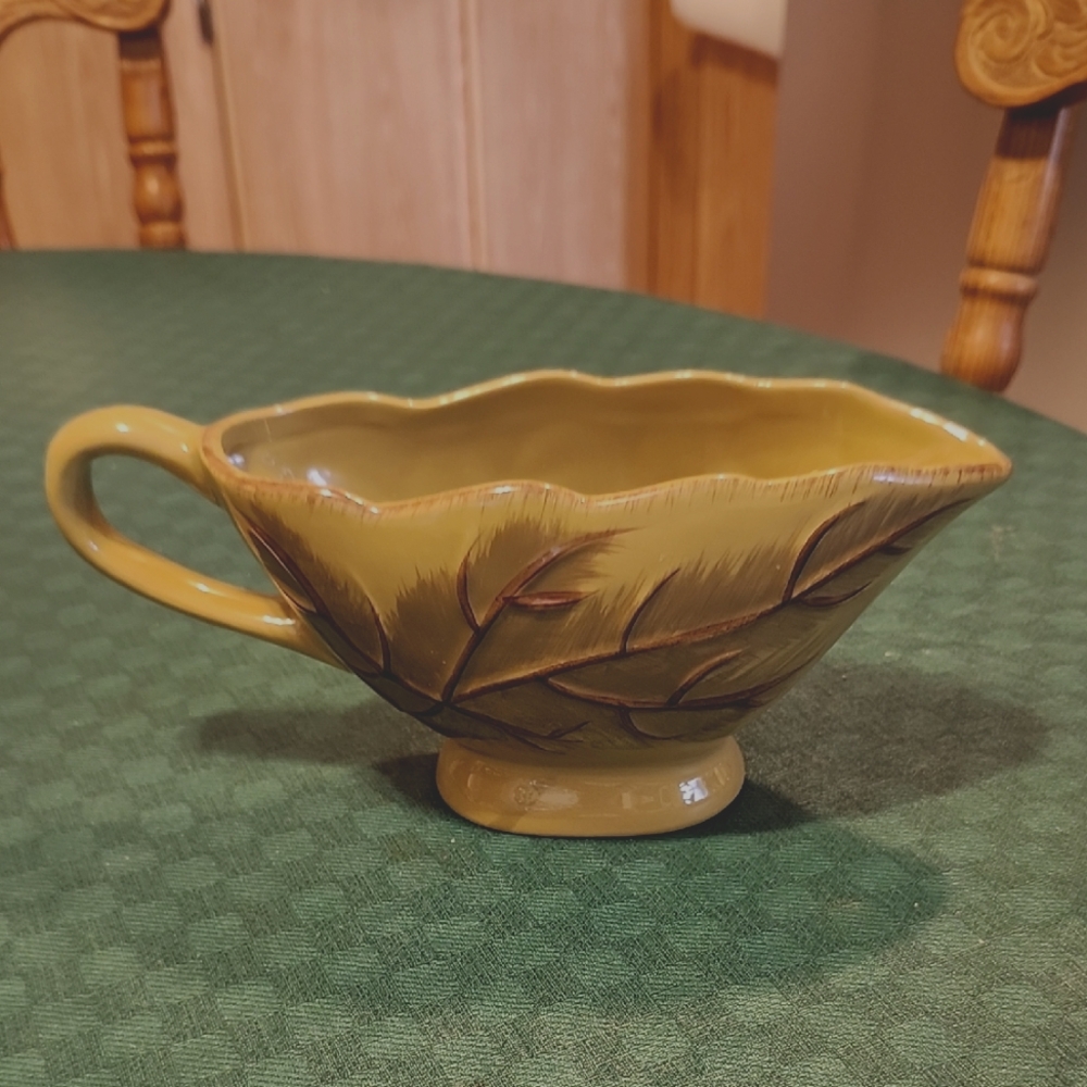 NWT Leaf Patterned Olive Green Gravy Boat - Fall Decor